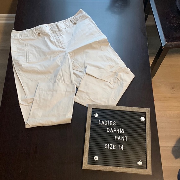 Ladies Loft Capris Pant - Picture 1 of 7